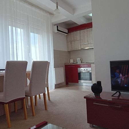 Wing 3 Apartman ,,Bc ,, Jagodina Exterior foto