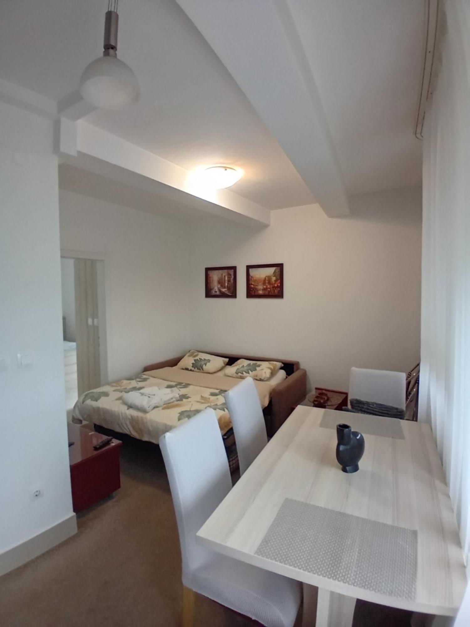 Wing 3 Apartman ,,Bc ,, Jagodina Exterior foto